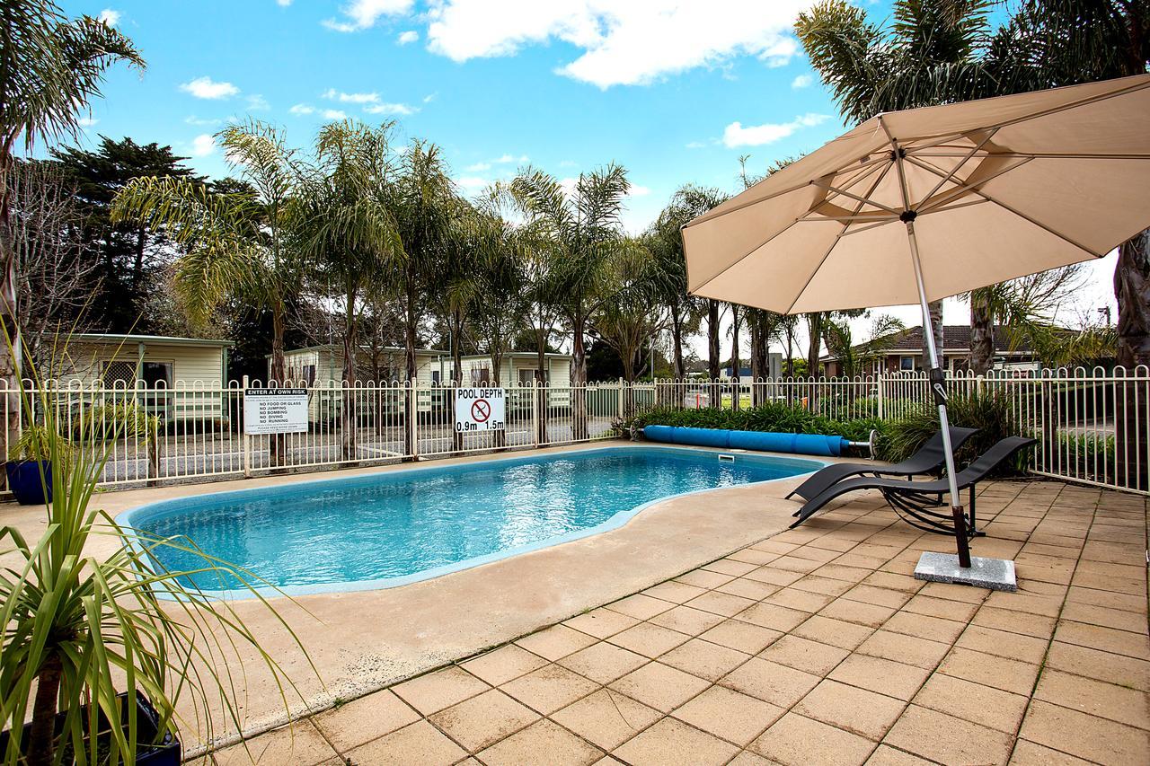 Lake Hamilton Motor Village And Caravan Park Exterior photo